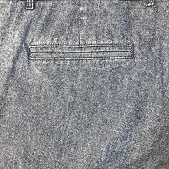 Gap Broken In Straight Jeans Paper Weight Denim Waist 32” Inseam 29” Rise 9” - Picture 6 of 7